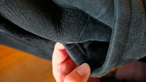 Damen Vintage Marc Cain Lammfellmantel Schwarz Echtleder Shearling Coat 80s/90s – Größe Oversize – Bild 9 von 9