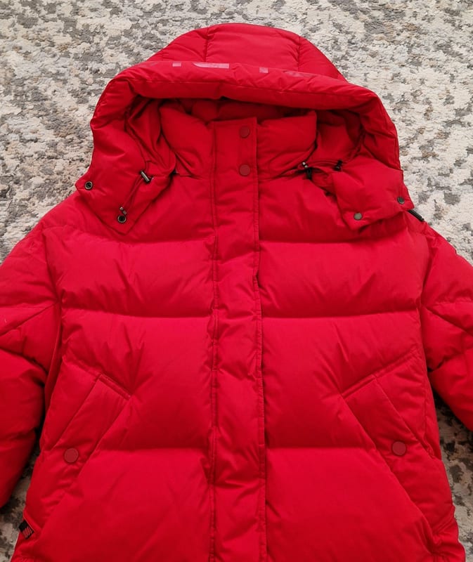 Damen Daunenjacke von Woolrich – Größe XS – Rot – Bild 4 von 8