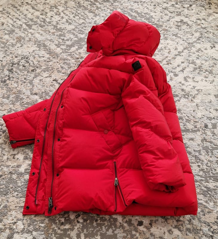 Damen Daunenjacke von Woolrich – Größe XS – Rot – Bild 7 von 8