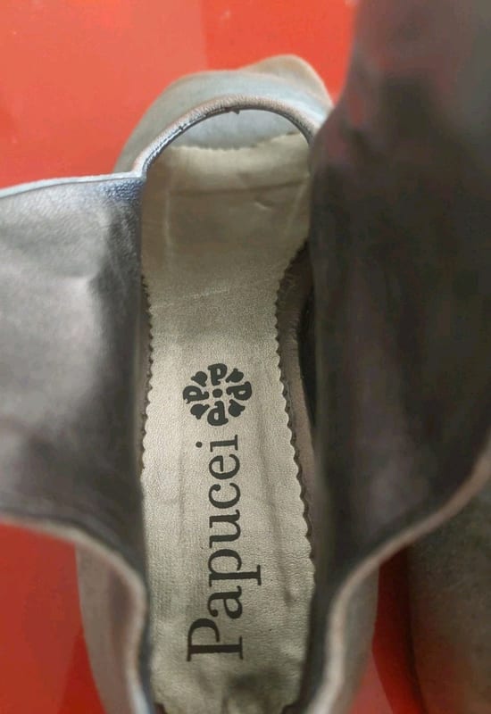 Papucei Damen Sandalen Riemchen Peep-Toe Leder Grau EU 38 flach – Größe 38 – Bild 4 von 5