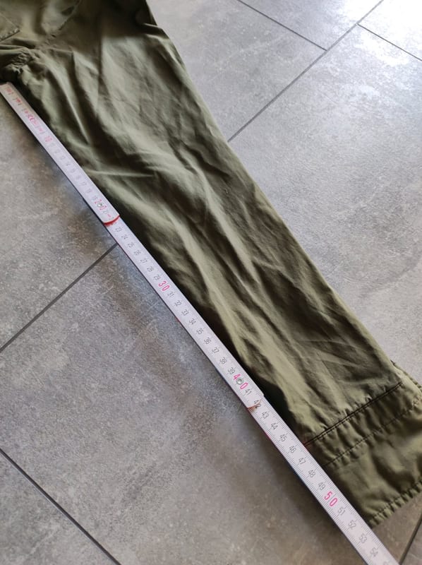 Olivgrünes Herrenhemd, langarm, Slim Fit – Größe M – Bild 7 von 9