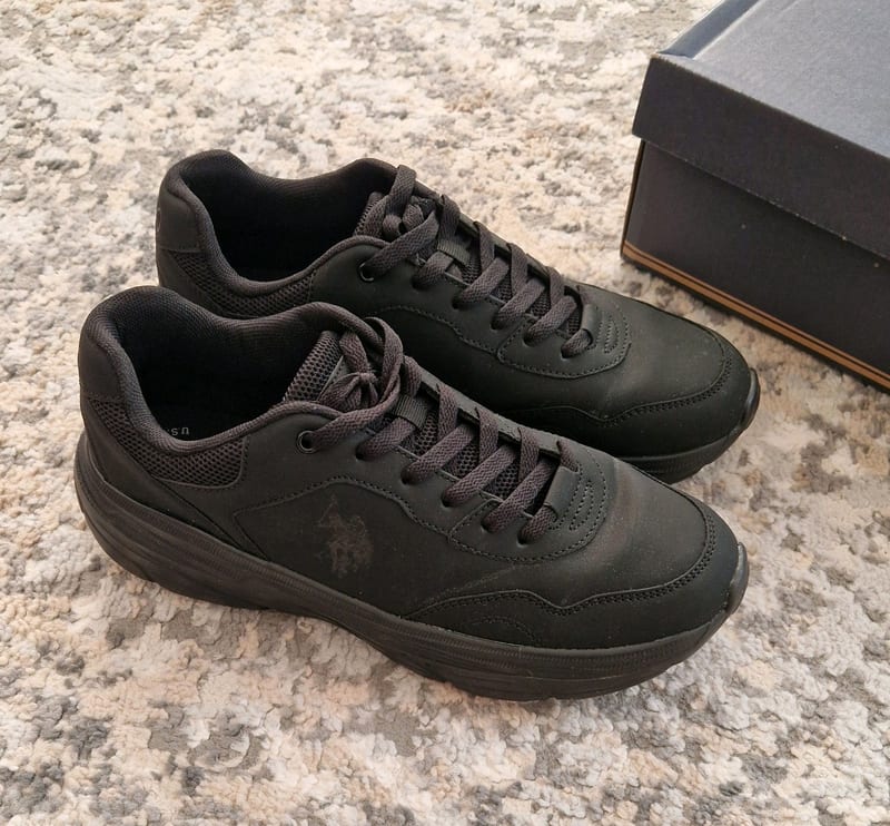 Herren Sneaker U.S . Polo ASSN. Größe 43 – Schwarz