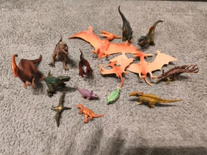 Dinosaurier-Figuren Set – Spielzeug-Dinos