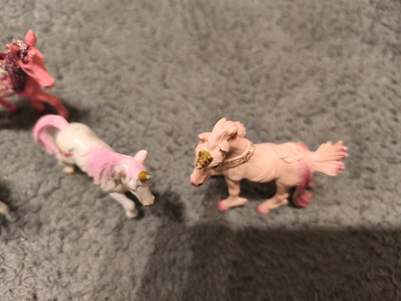 Fabelwesen Figuren Set – Pferde und Einhörner – Bild 6 von 8