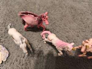 Fabelwesen Figuren Set – Pferde und Einhörner – Bild 4 von 8