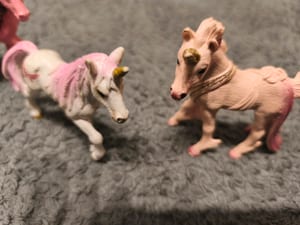 Fabelwesen Figuren Set – Pferde und Einhörner – Bild 7 von 8