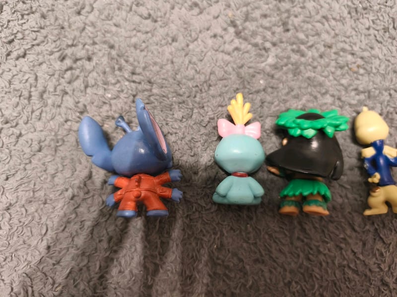 Figuren-Set – Lilo & Stitch Sammelfiguren (4 Stück) – Bild 5 von 7