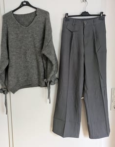 Damen elegante Marlene grau / 38/40 - ungetragen – Größe M – Dunkelgrau – Bild 2 von 5