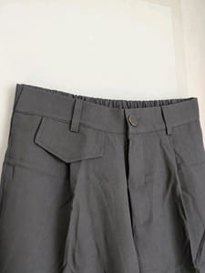 Damen elegante Marlene grau / 38/40 - ungetragen – Größe M – Dunkelgrau – Bild 5 von 5