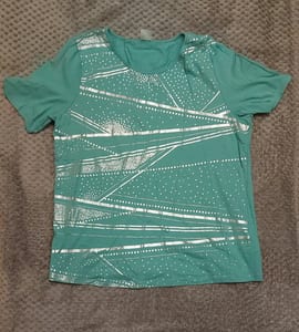 Damen Türkises T-Shirt mit silbernem Print – Größe XL