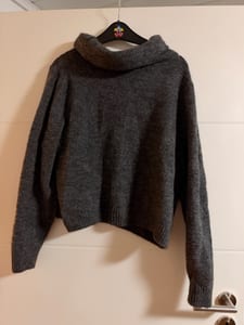 Damen Grauer Rollkragenpullover, Strick – Größe S/M – Dunkelgrau