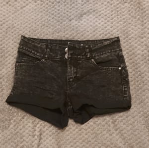 Damen Schwarze Jeansshorts – Größe S