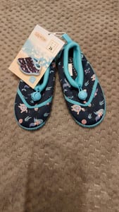 Kinder Badeschuhe mit Meerjungfrau- und Schildkröten-Motiv – Größe 26 – Blau