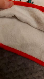Babysweatshirt weiß mit Marienkäfer-Motiv und roten Knöpfen – Größe 92/98 – Bild 2 von 2