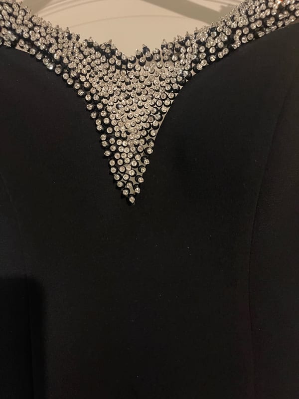 Damen Abendkleid mit Strasssteinchen – Größe 42 – Schwarz – Bild 3 von 8