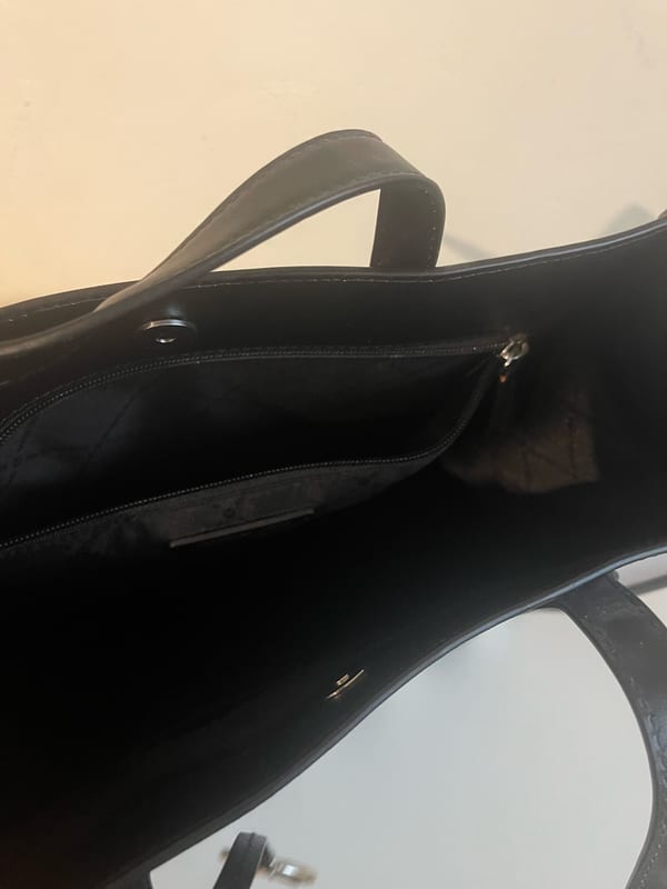 Damen Shopper Michael Kors original mit schwarz-weißen Streifen und silbernen Details – Bild 8 von 8