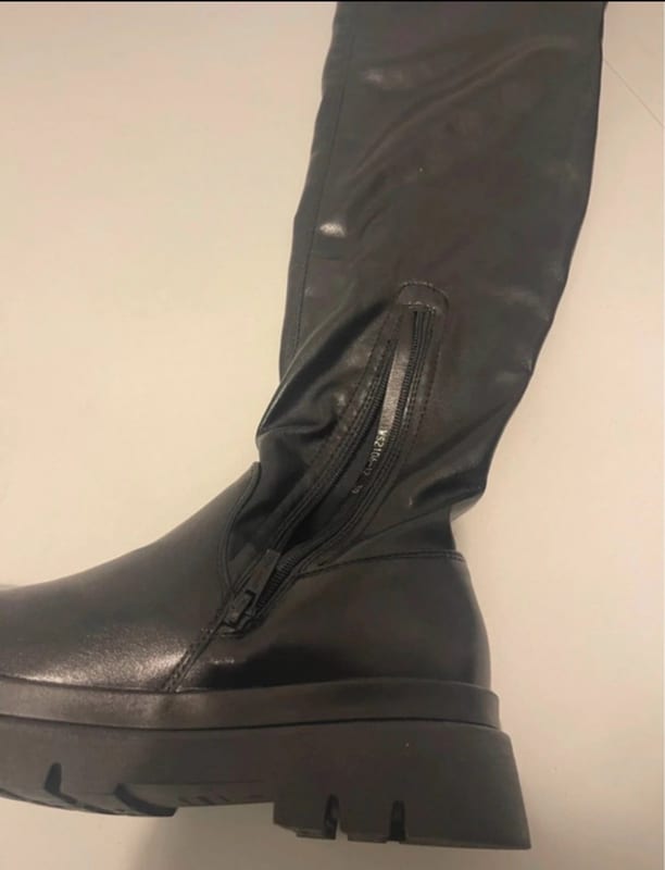 Damen Overknees Plateau Stiefel Neu mit Karton – Größe 39 – Schwarz – Bild 5 von 5