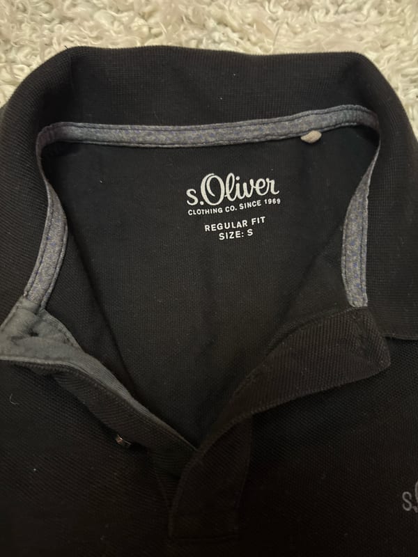 Schwarzes Poloshirt Herren – Kurzarm – Größe S – Bild 2 von 3