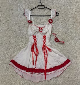 Damen Krankenschwester-Kostüm mit Haube – Kleid – Größe S/M – Weiß-rot