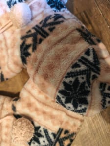 Damen Gemütliche Hausstiefel mit Schneeflocken-Muster und Bommeln – Größe 38 – Rosa – Bild 3 von 4