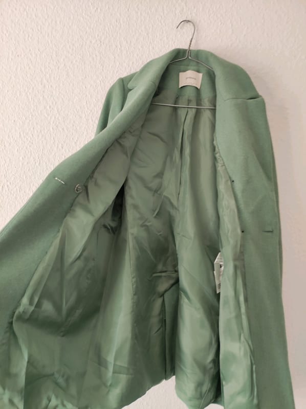 Damen Grüner Mantel, doppelreihig, knielang – Bild 4 von 6