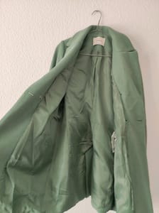 Damen Grüner Mantel, doppelreihig, knielang – Bild 4 von 6