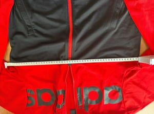 Herren Trainingsanzug Jacke und Hose – Rot/Schwarz mit Streifen – Größe M/L – Bild 5 von 8