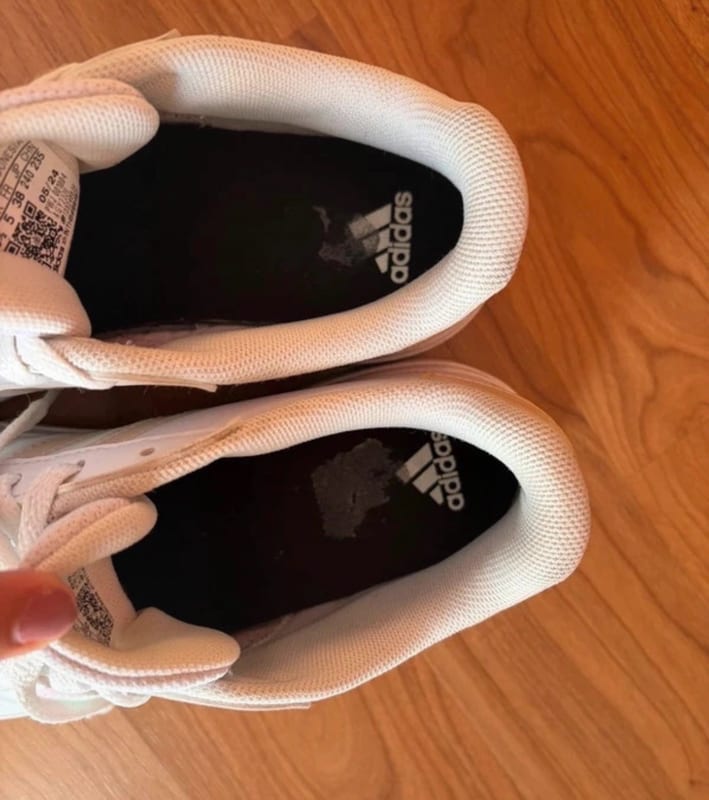 Damen Weiße Sneaker mit schillernden Streifen – Halbschuh – Größe 38 – Bild 4 von 6