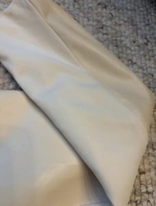 Damen Cremefarbene Kunstleder-Jacke mit Reißverschluss – Größe M/L – Cremeweiß – Bild 2 von 9