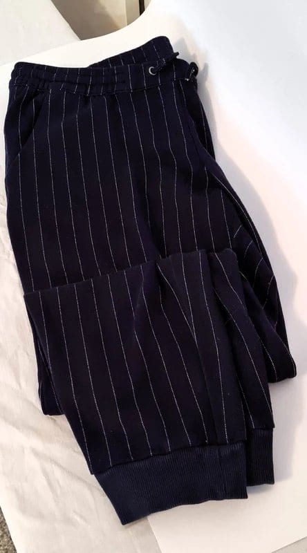 Damen Dunkelblaue Schlupfhose, Esprit, Größe 38 Bündchen am Beinabschluss bequem – Bild 2 von 11