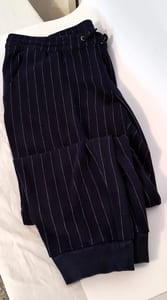 Damen Dunkelblaue Schlupfhose, Esprit, Größe 38 Bündchen am Beinabschluss bequem – Bild 2 von 11