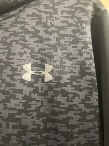 Herren Kapuzenpullover Under Armour – Größe L – Grau/Schwarz