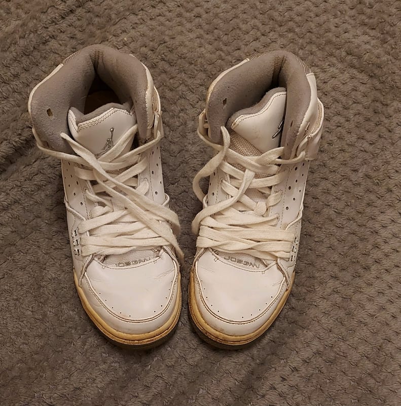 Damen Weiße High-Top-Sneaker mit Silber-Details – Größe 39