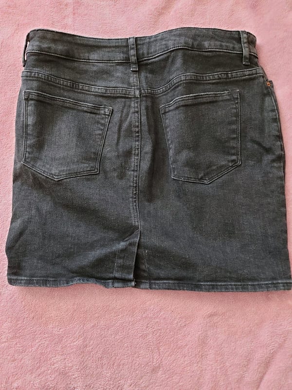 Damen Jeansrock, kurz – Größe M – Schwarz – Bild 2 von 2