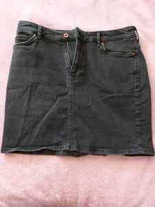 Damen Jeansrock, kurz – Größe M – Schwarz