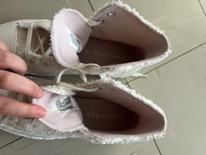 Damen Hohe Sneaker mit Teddyfell und Plateausohle – Größe 38 – Weiß – Bild 8 von 9