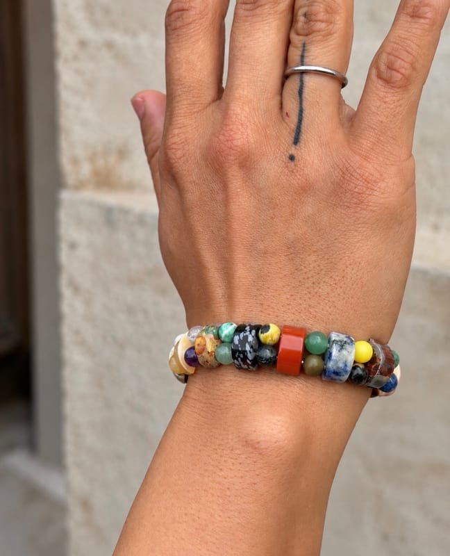Damen Armband mit bunten Natursteinperlen – Stretch