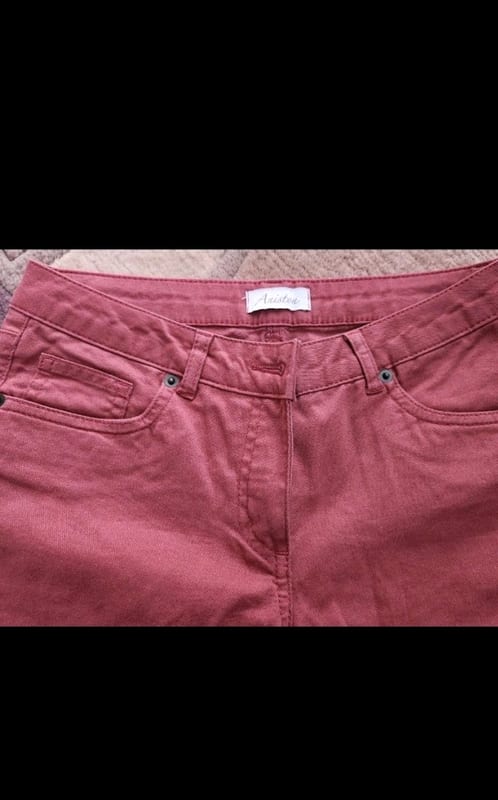 Damenhose Altrosa Slim Fit mit Reißverschluss am Saum Modern Jeans Hose ca Gr.34 – Bild 5 von 6