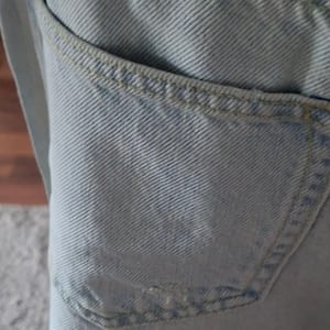 Zara Damen Denim destroyed Look Jeans helle Waschnung neu mit Etikett S/36 Five Pocket – Größe 36 – Blau – Bild 8 von 11