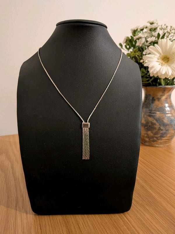 Damen Vintage Avon Silberne Halskette mit Quaste – Lariat-Stil – Bild 2 von 5