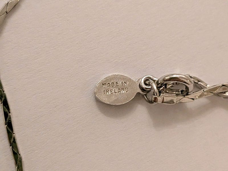 Damen Vintage Avon Silberne Halskette mit Quaste – Lariat-Stil – Bild 4 von 5