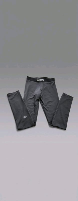 Damen Funktionsleggings – Sport-Leggings in Dunkelgrau Kipsta schwarz Gr. S