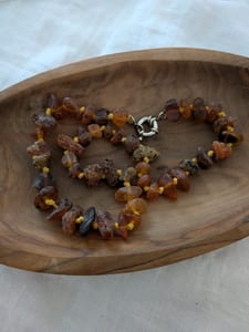 Vintage Damen Naturbernstein Kette ungeschliffen – Braun/Orange