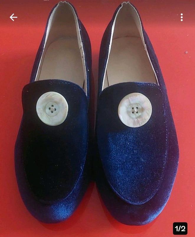 Damen Samt Loafer/Slipper in Blau mit Knopf 38 – Größe 38