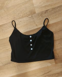 Damen bauchfreies T-shirt – Größe M – Schwarz