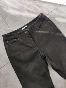 Damen Cordhose in Dunkelbraun, gerade geschnitten – Größe 40 – Bild 2 von 6