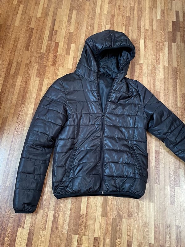 Gesteppte Damenjacke mit Kapuze – schwarz – Größe 38 – Bild 5 von 10