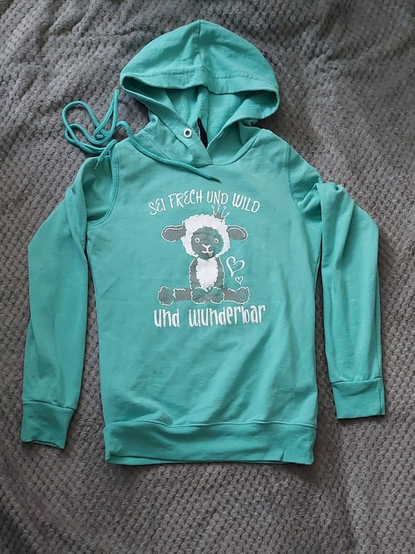 Damen Mintgrüner Hoodie mit Schafmotiv und Spruch – Größe M
