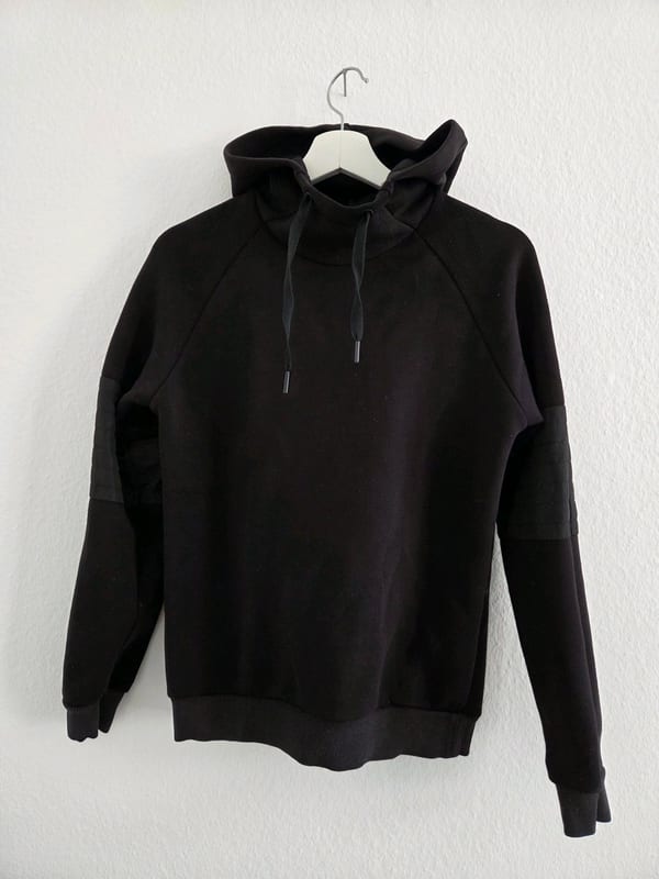 Damen Sport Hoodie Active Schwarz Pullover – Größe S