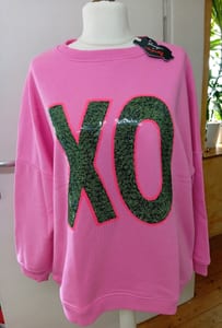 Damen Oversize Sweatshirt Pink mit XO-Pailletten-Schriftzug – Größe 46 – Rosa
